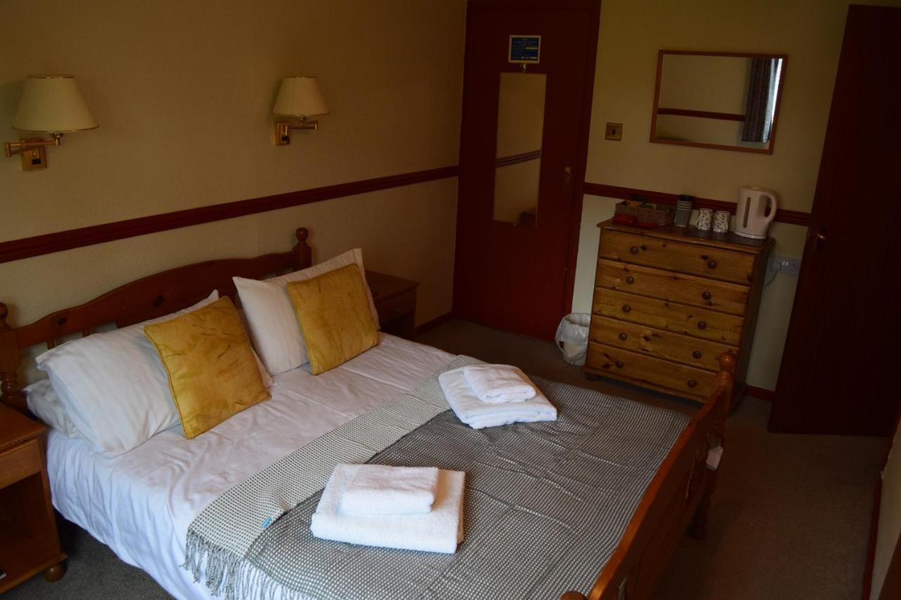 סאונדרספוט Cwmwennol Country House מראה חיצוני תמונה