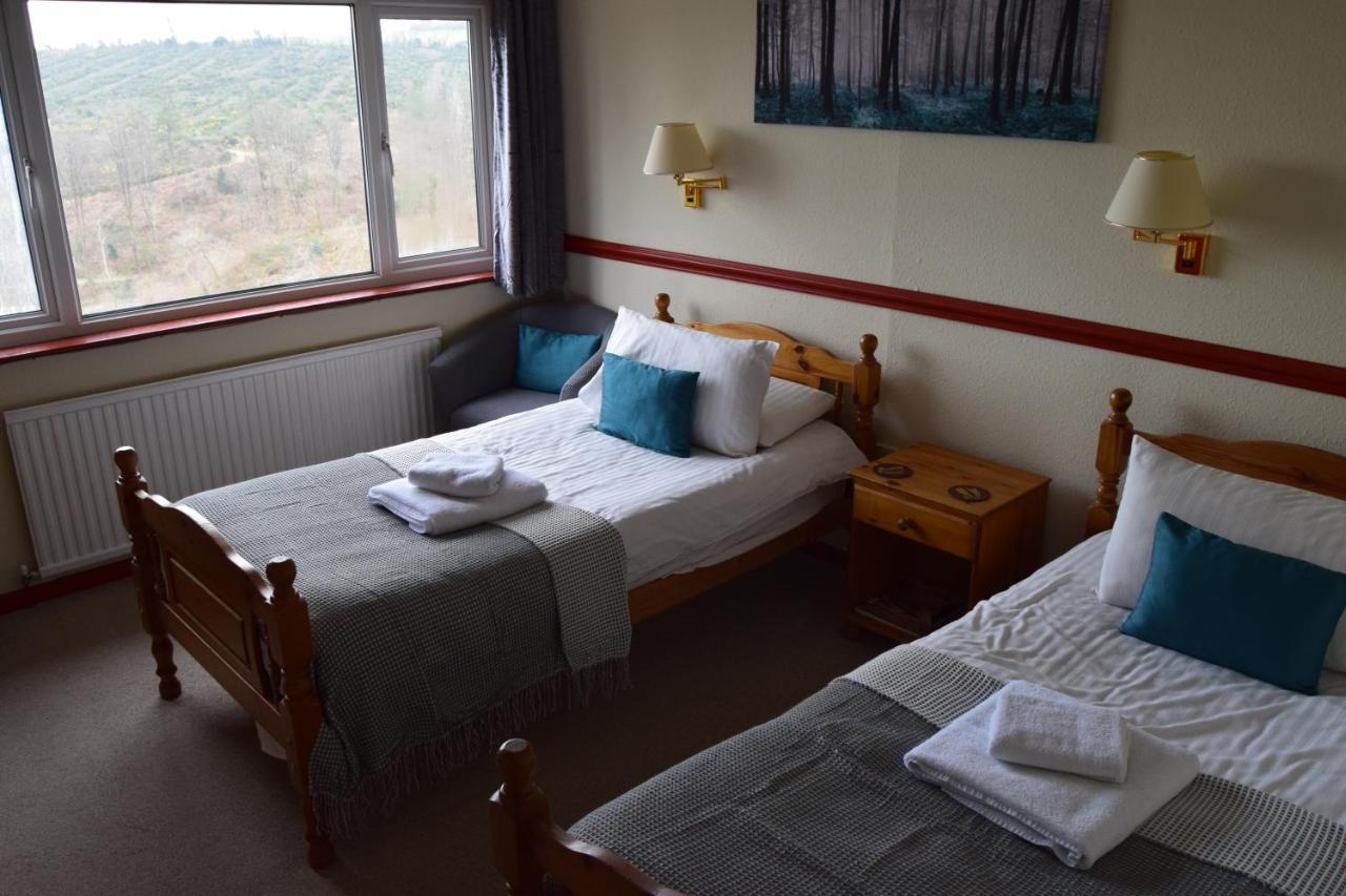 סאונדרספוט Cwmwennol Country House מראה חיצוני תמונה