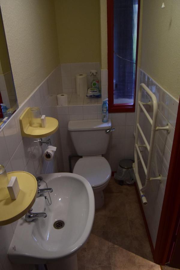 סאונדרספוט Cwmwennol Country House מראה חיצוני תמונה