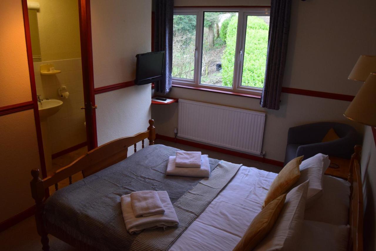 סאונדרספוט Cwmwennol Country House מראה חיצוני תמונה