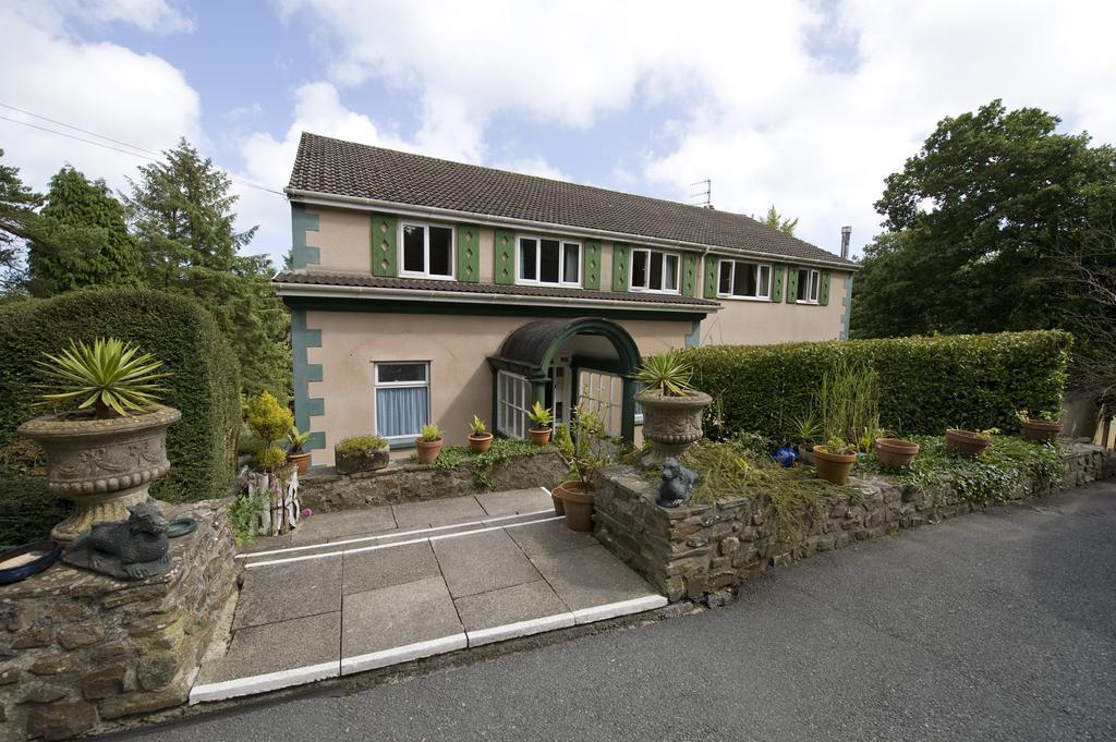 סאונדרספוט Cwmwennol Country House מראה חיצוני תמונה
